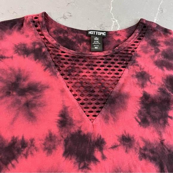 Hot Topic Tie Dye Cut Out Oversized Top - Picture 3 of 4